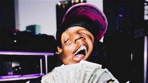 i feel like a gucci adlib